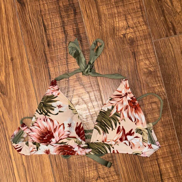Floral Bikini Top - Picture 1 of 2